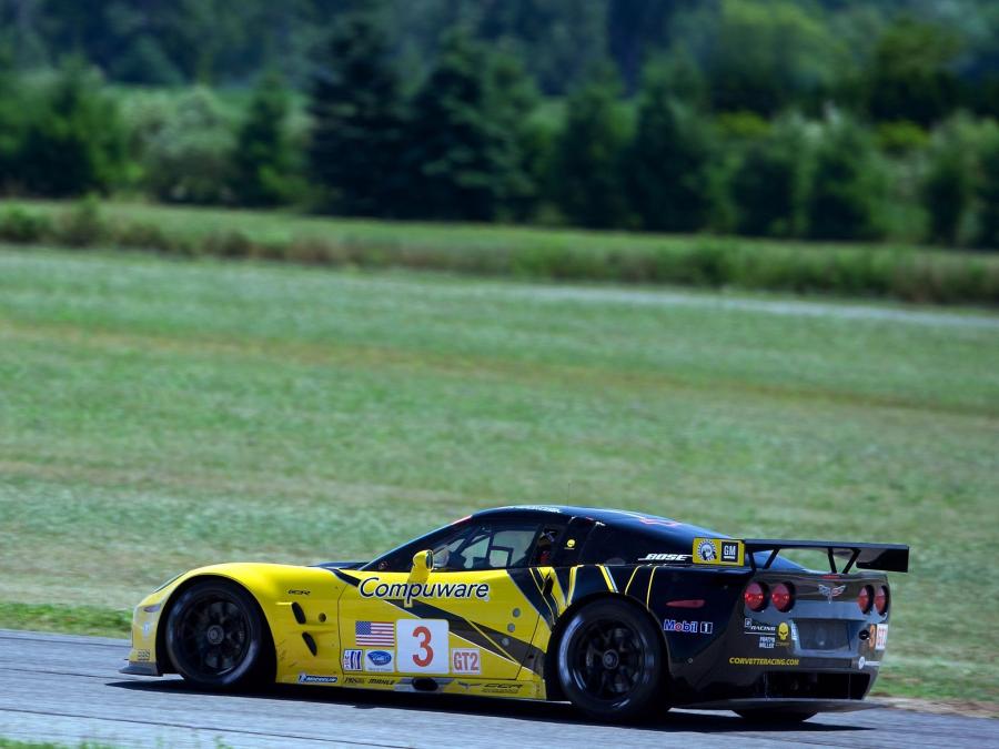  Chevrolet Corvette C6.R GT2 2009 года  (фото 14 из 16)